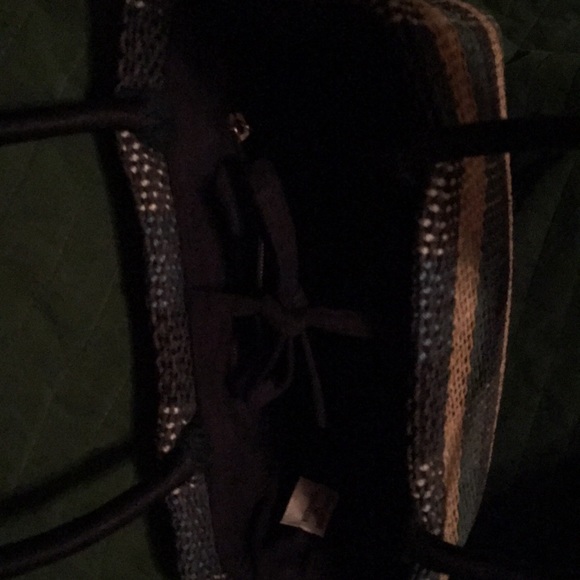 Purse - Picture 2 of 3